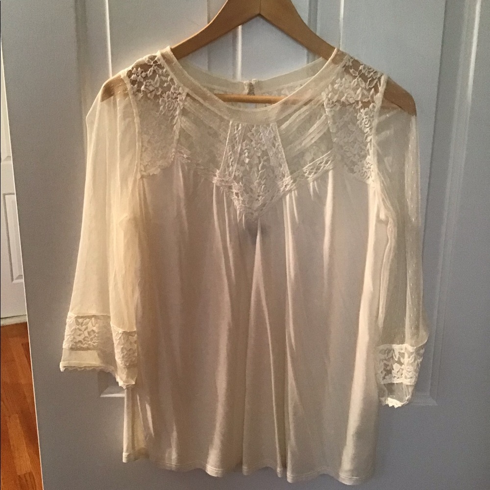 Express cream lace shirt